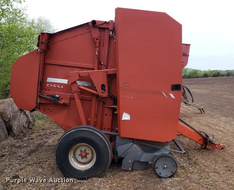 image for item DQ0378 2008 Massey Ferguson 2756A  round baler