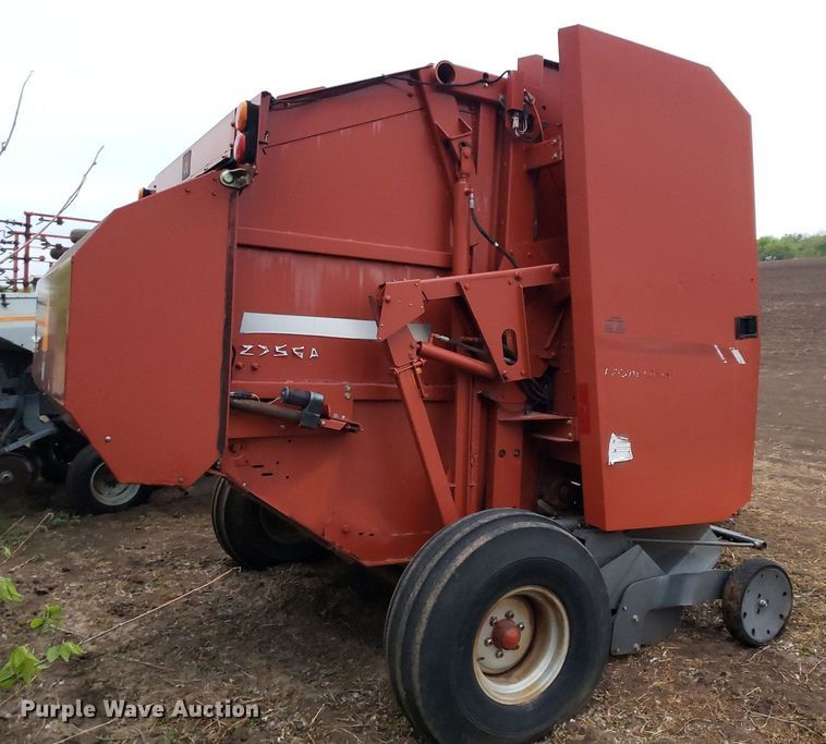 image for item DQ0378 2008 Massey Ferguson 2756A  round baler