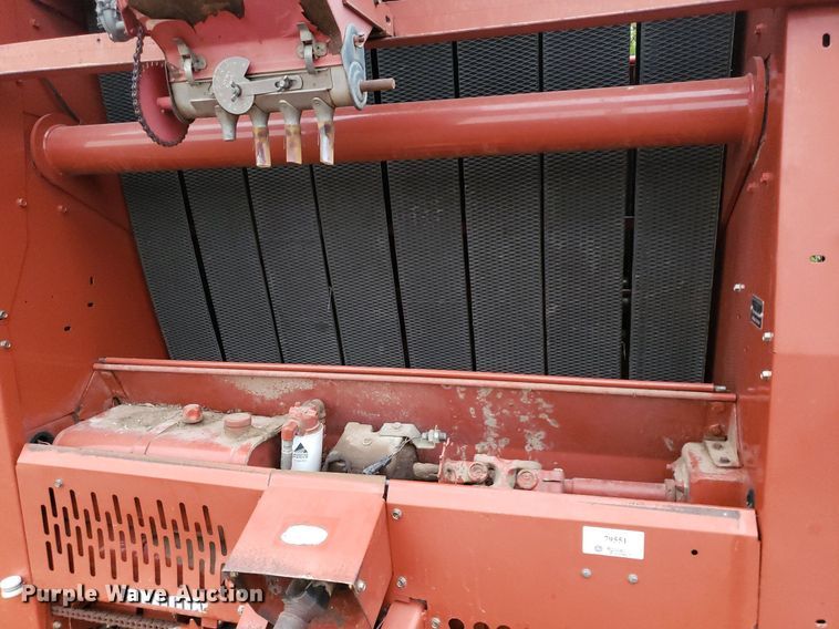 image for item DQ0378 2008 Massey Ferguson 2756A  round baler