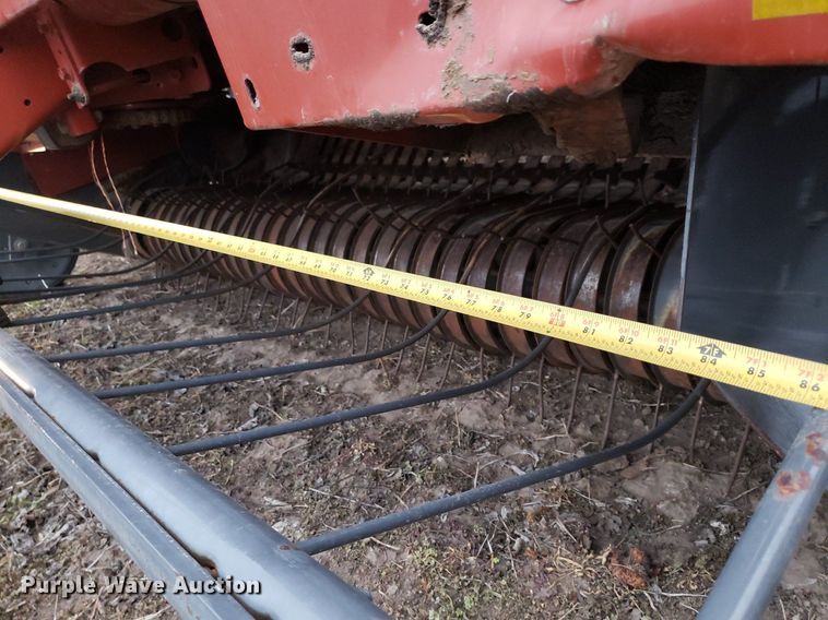 image for item DQ0378 2008 Massey Ferguson 2756A  round baler