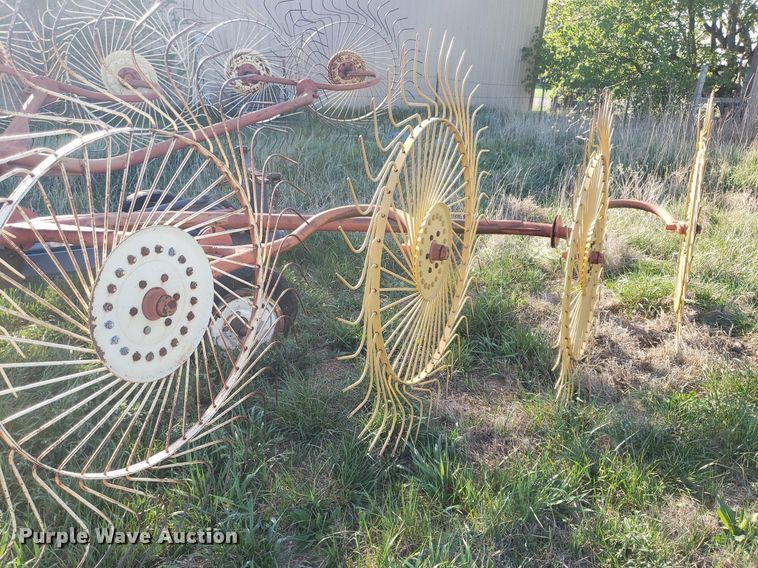 image for item DQ0516 Hay rake