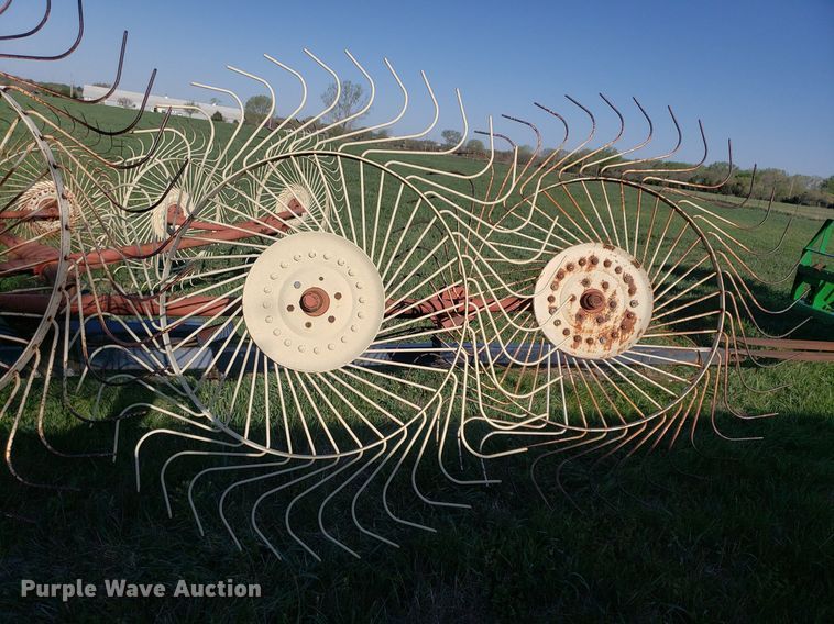 image for item DQ0516 Hay rake