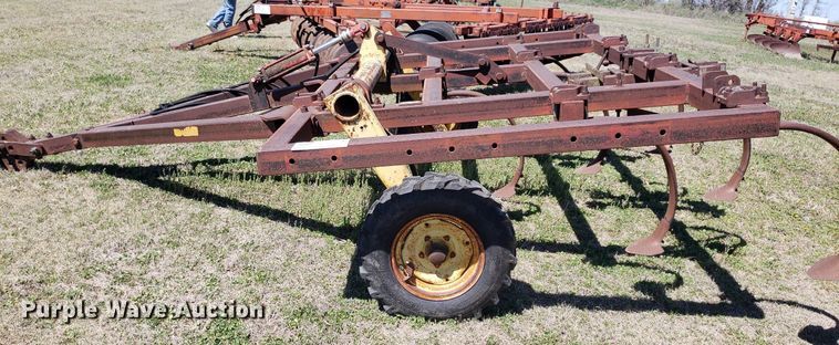 image for item DQ0518 Filed cultivator