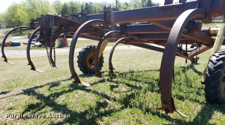 image for item DQ0518 Filed cultivator