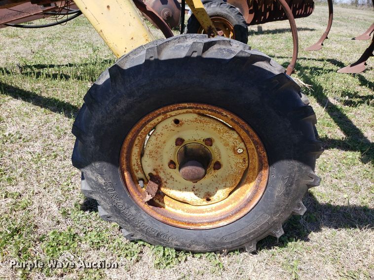 image for item DQ0518 Filed cultivator