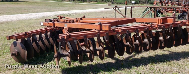 image for item DQ0519 Miller  off-set disk