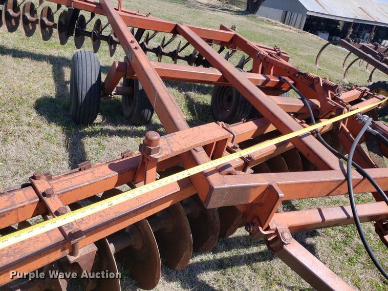 image for item DQ0519 Miller  off-set disk