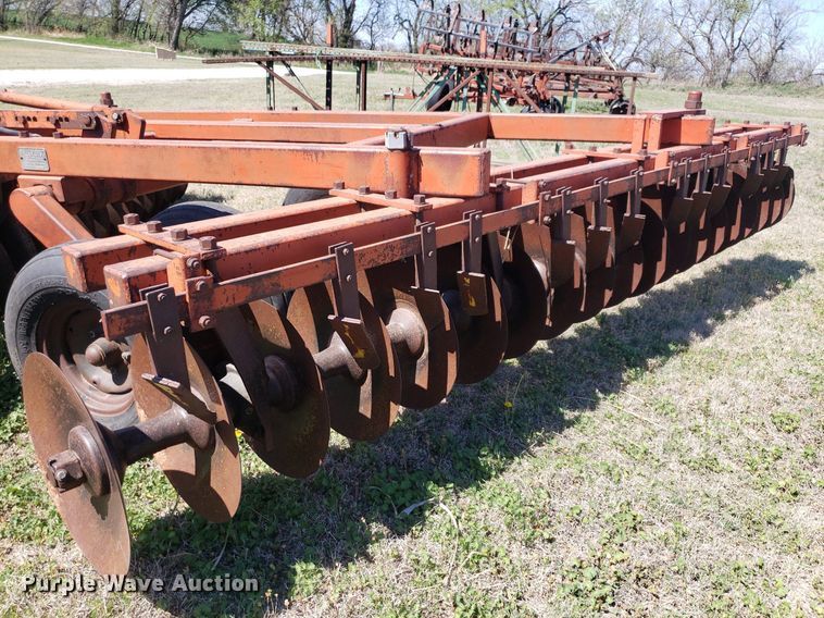 image for item DQ0519 Miller  off-set disk