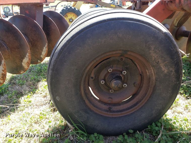 image for item DQ0519 Miller  off-set disk