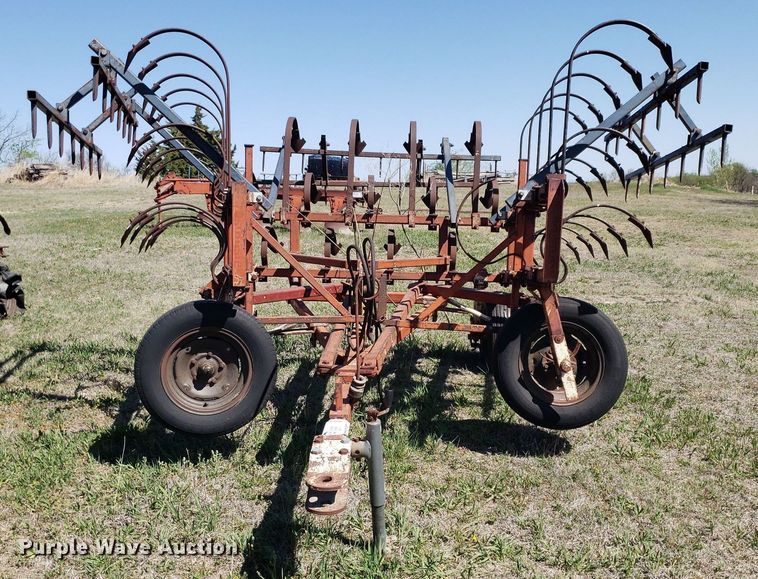 image for item DQ0521 CrustBuster  field cultivator