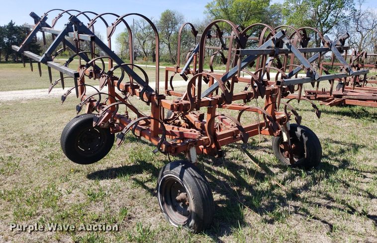 image for item DQ0521 CrustBuster  field cultivator