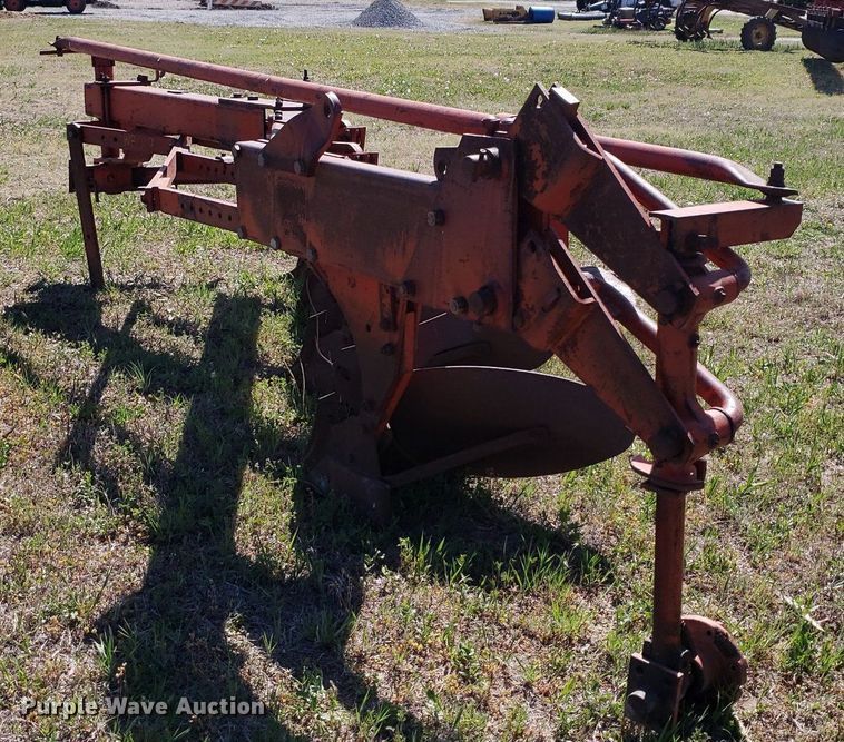 image for item DQ0524 White Farm Equipment 508  four bottom plow