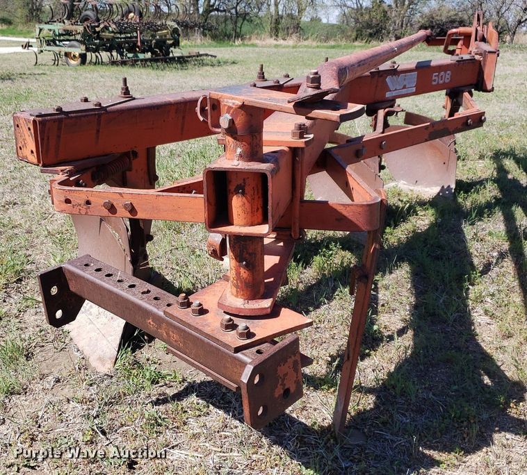 image for item DQ0524 White Farm Equipment 508  four bottom plow