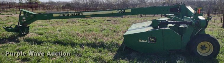 image for item DQ1672 2000 John Deere 945  swather / windrower