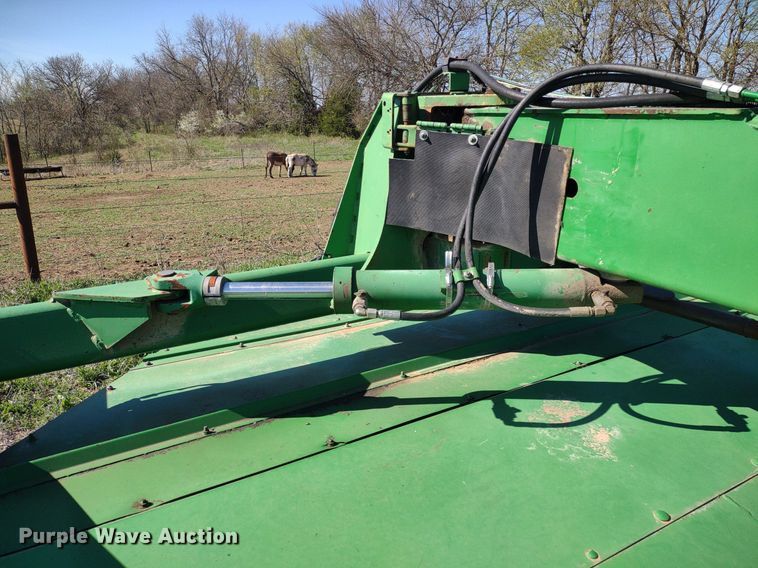 image for item DQ1672 2000 John Deere 945  swather / windrower