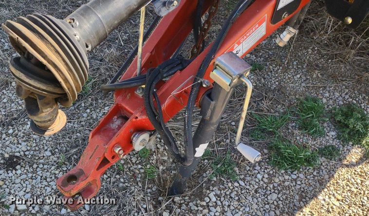 image for item DQ1673 2006 New Holland BR750A  round baler