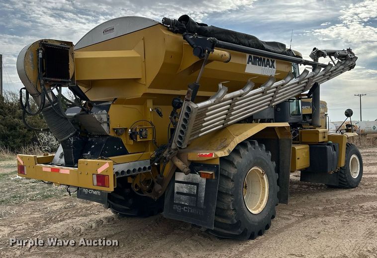 image for item DQ8719 Ag-Chem TerraGator 8204  applicator