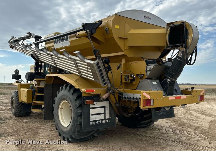 image for item DQ8719 Ag-Chem TerraGator 8204  applicator