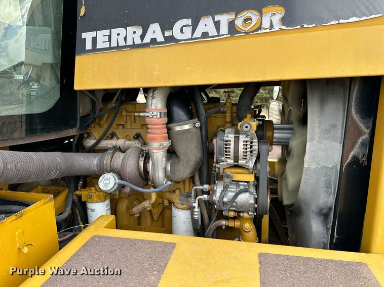 image for item DQ8719 Ag-Chem TerraGator 8204  applicator