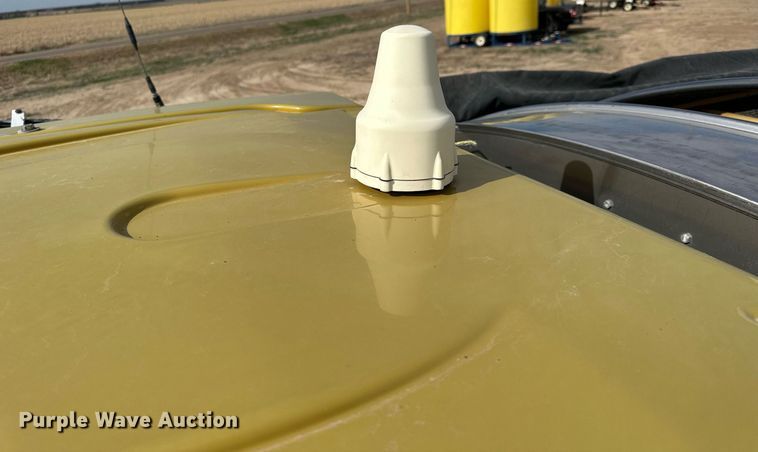 image for item DQ8719 Ag-Chem TerraGator 8204  applicator