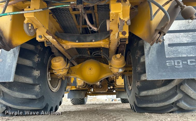 image for item DQ8719 Ag-Chem TerraGator 8204  applicator