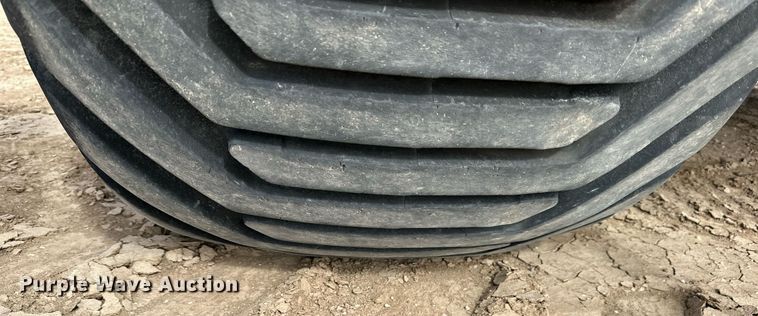 image for item DQ8719 Ag-Chem TerraGator 8204  applicator