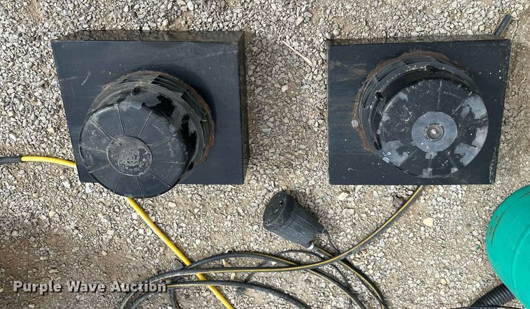 image for item DQ8719 Ag-Chem TerraGator 8204  applicator