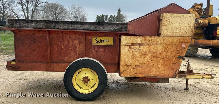 image for item DR4575 Schuler 125B  feed wagon