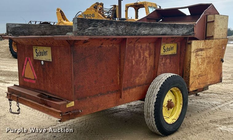 image for item DR4575 Schuler 125B  feed wagon