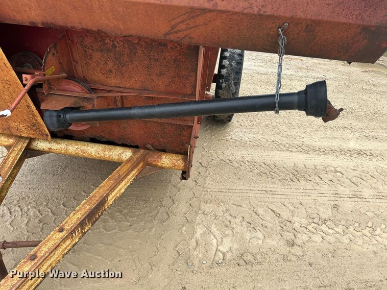 image for item DR4575 Schuler 125B  feed wagon