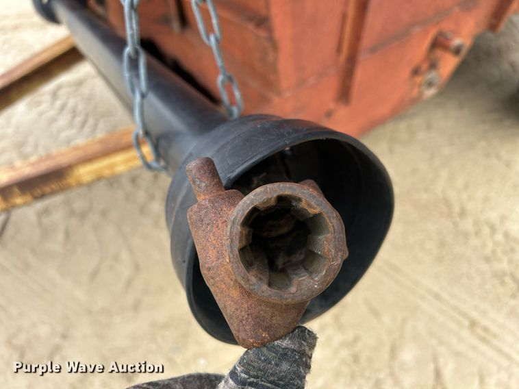 image for item DR4575 Schuler 125B  feed wagon