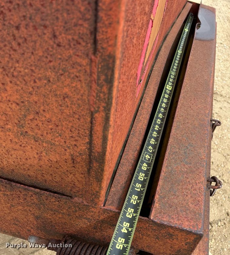 image for item DR4575 Schuler 125B  feed wagon