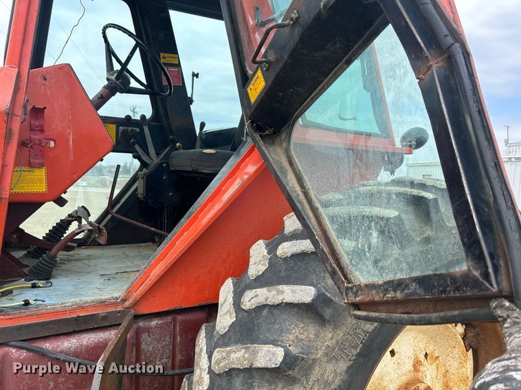 image for item DR4578 Allis-Chalmers AC7000  tractor