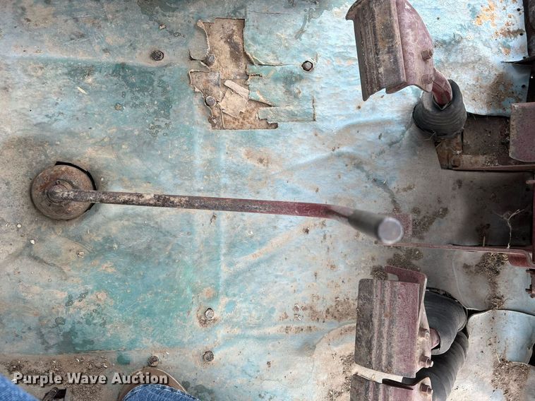 image for item DR4578 Allis-Chalmers AC7000  tractor