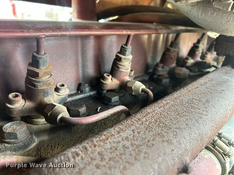 image for item DR4578 Allis-Chalmers AC7000  tractor