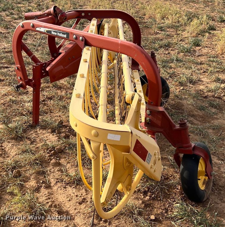 image for item DR5556 New Holland 57  hay rake