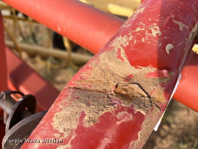 image for item DR5556 New Holland 57  hay rake