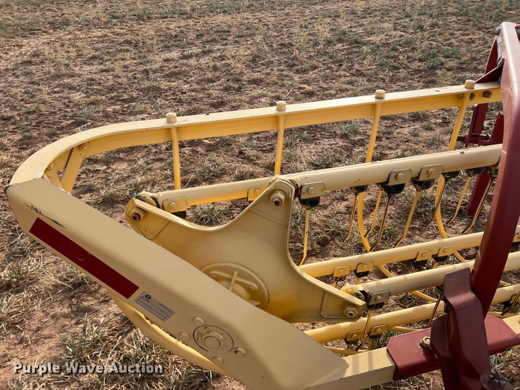 image for item DR5556 New Holland 57  hay rake