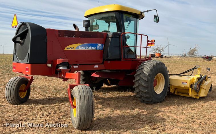 image for item DR5562 2008 New Holland H8080  swather / windrower