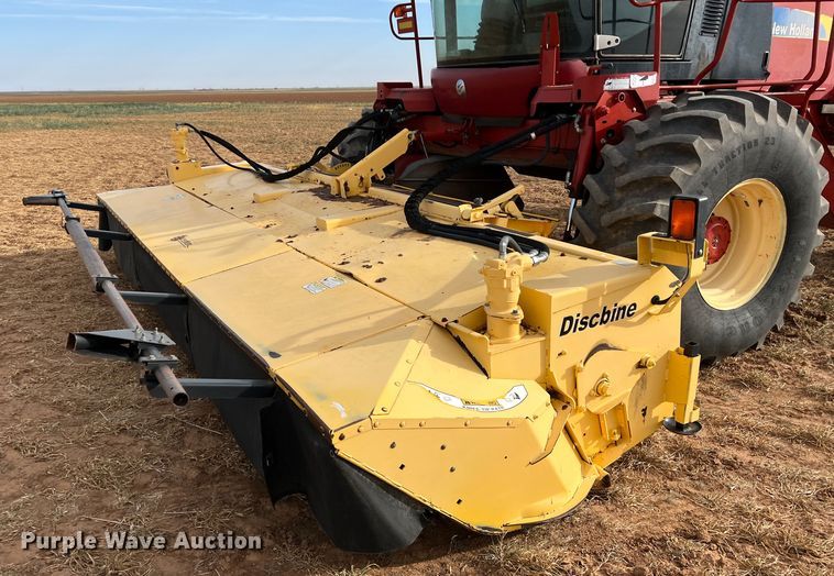 image for item DR5562 2008 New Holland H8080  swather / windrower