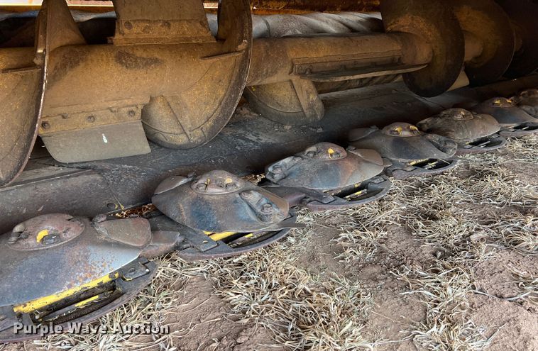 image for item DR5562 2008 New Holland H8080  swather / windrower