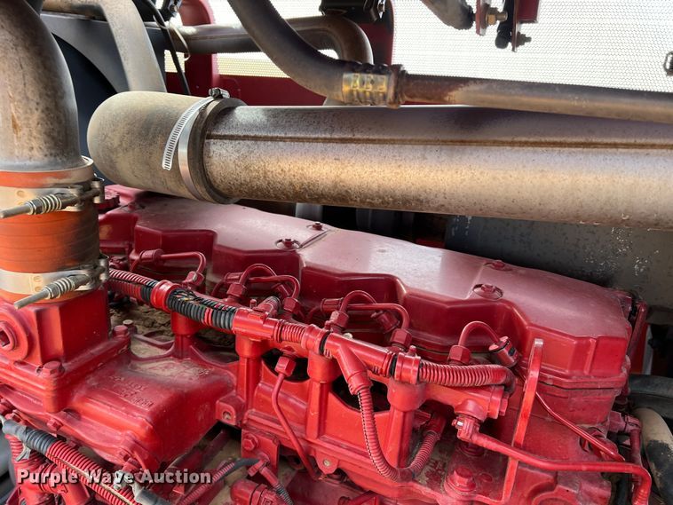 image for item DR5562 2008 New Holland H8080  swather / windrower