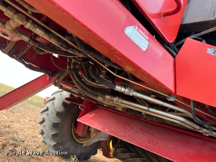 image for item DR5562 2008 New Holland H8080  swather / windrower