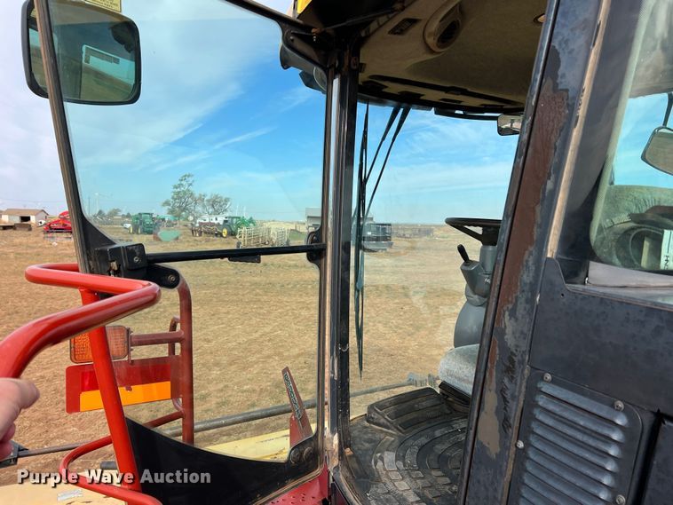 image for item DR5562 2008 New Holland H8080  swather / windrower