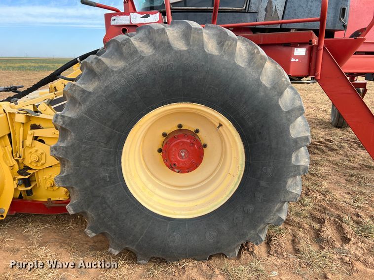 image for item DR5562 2008 New Holland H8080  swather / windrower