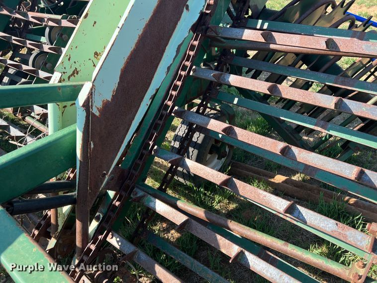 image for item DS2869 KMC 66796  peanut digger