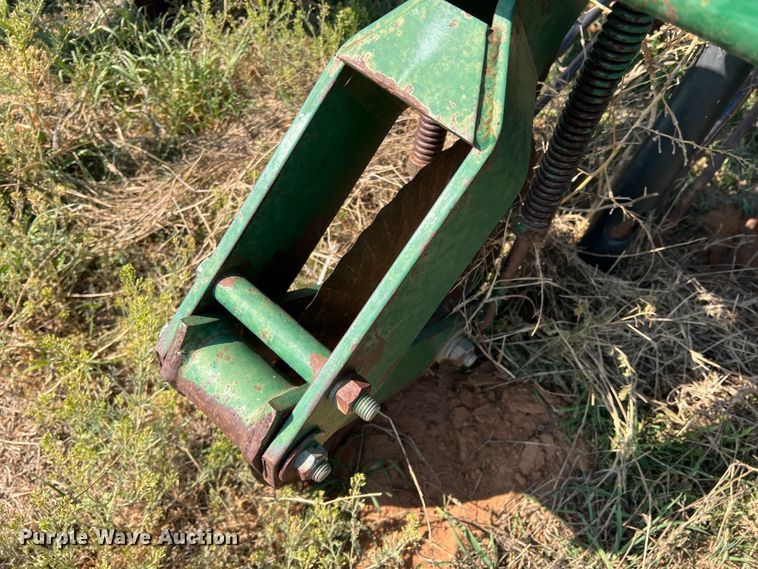 image for item DS2869 KMC 66796  peanut digger