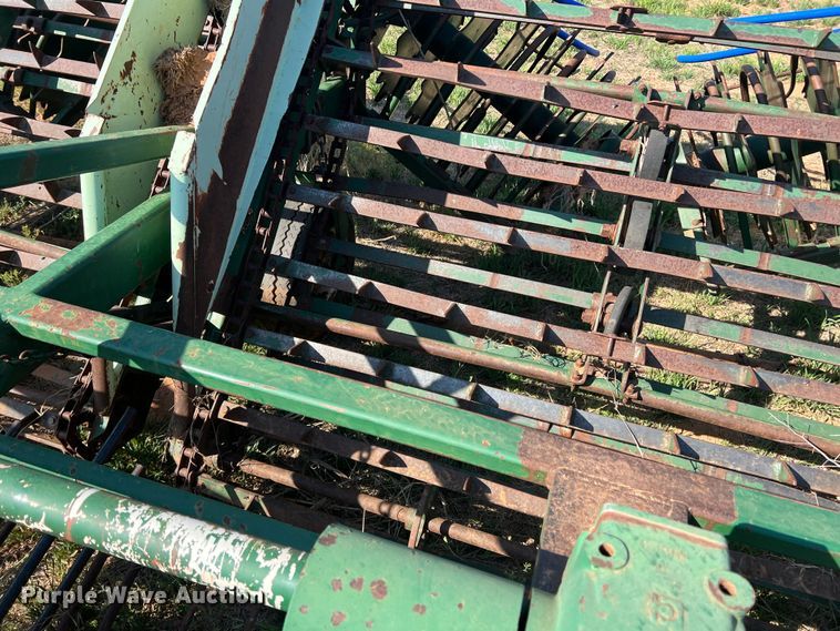 image for item DS2869 KMC 66796  peanut digger