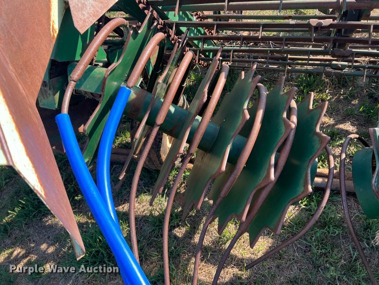 image for item DS2869 KMC 66796  peanut digger