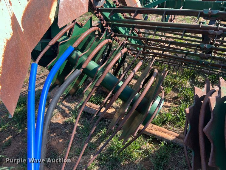 image for item DS2869 KMC 66796  peanut digger